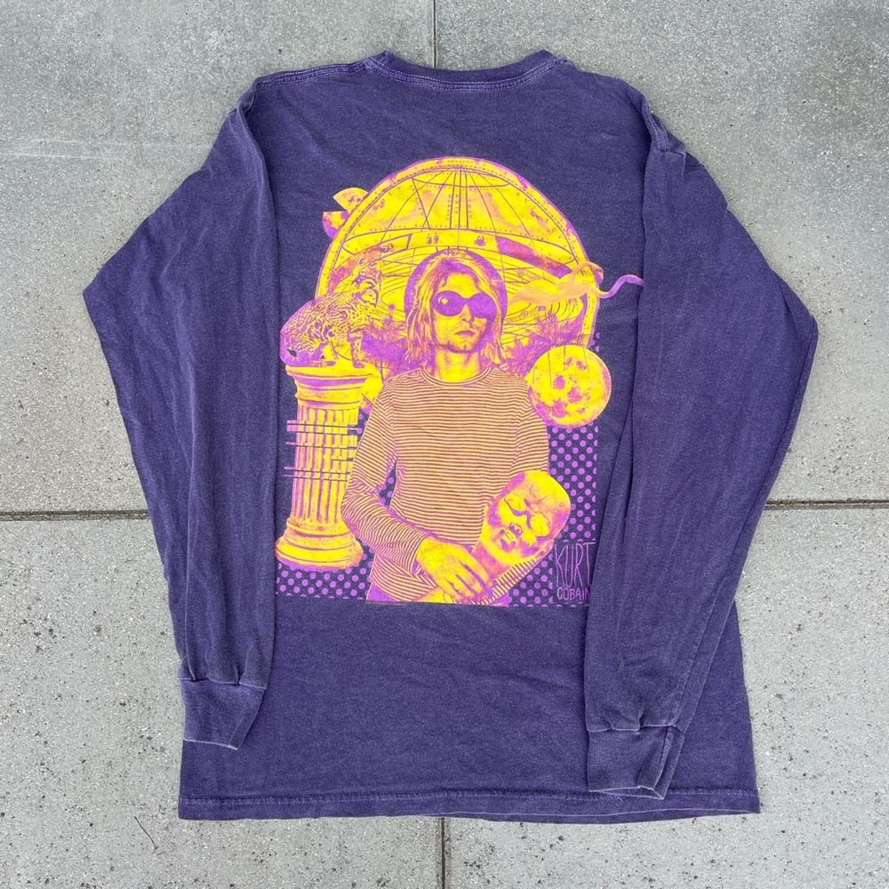 Vintage Kurt Cobain Long Sleeve 
Size S

#vintage #y2k #streetwear #music